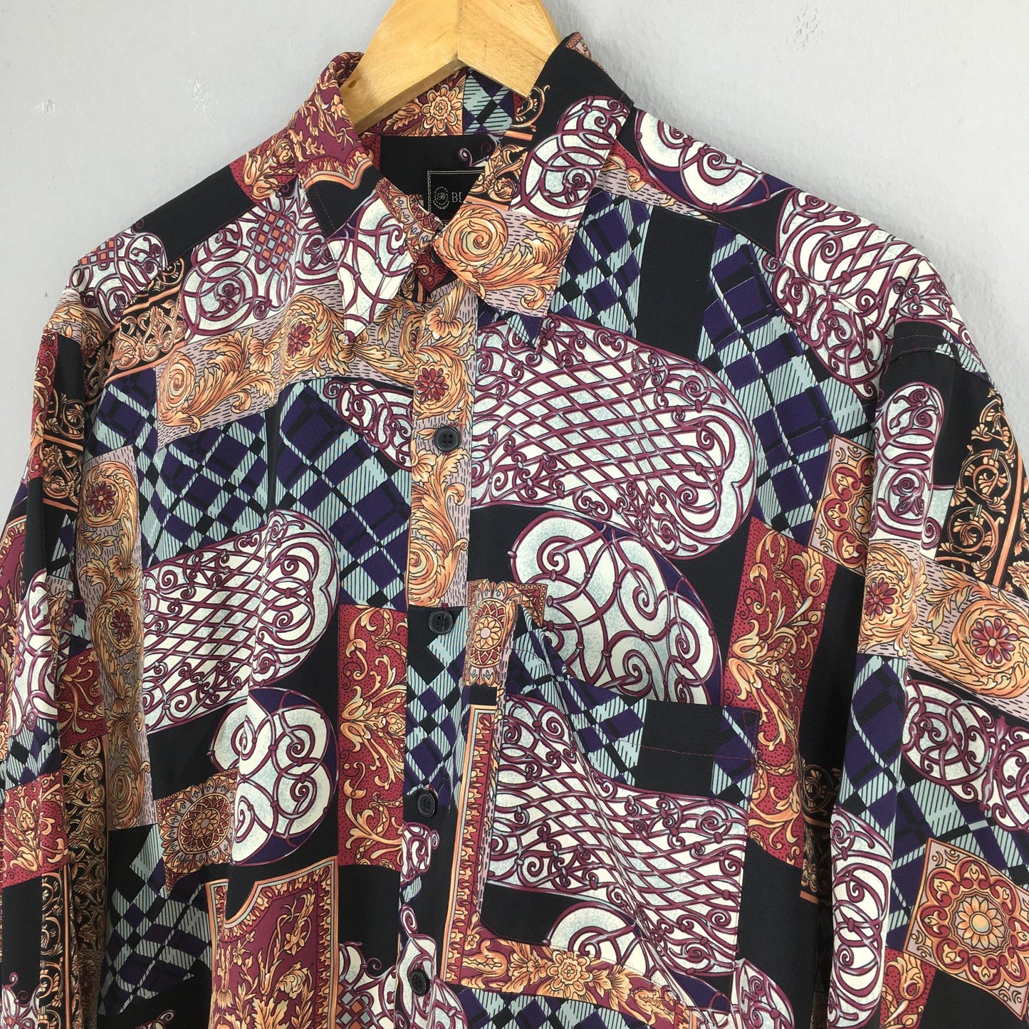 Psychedelic Pattern Art Shirt Medium