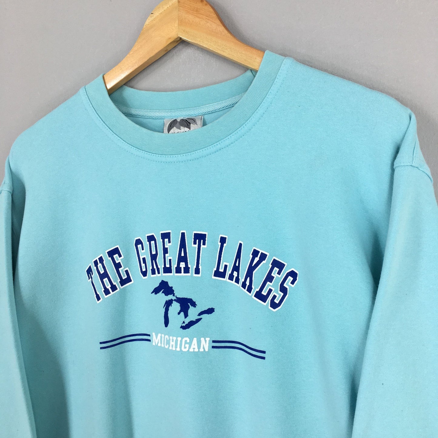 The Great Lakes Sweatshirt Large