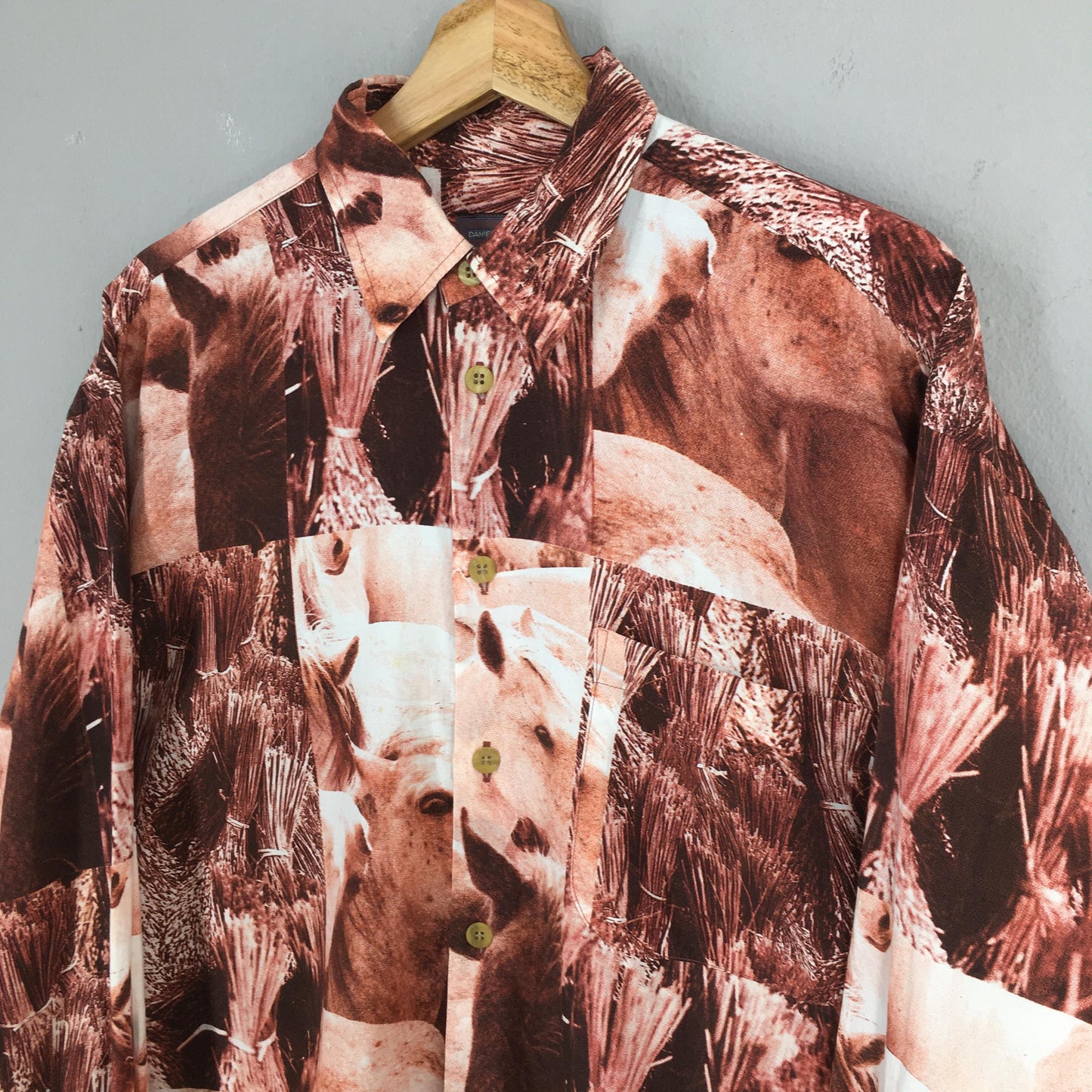 Daniel Hecther Abstract Horse Pop Art Shirt Large