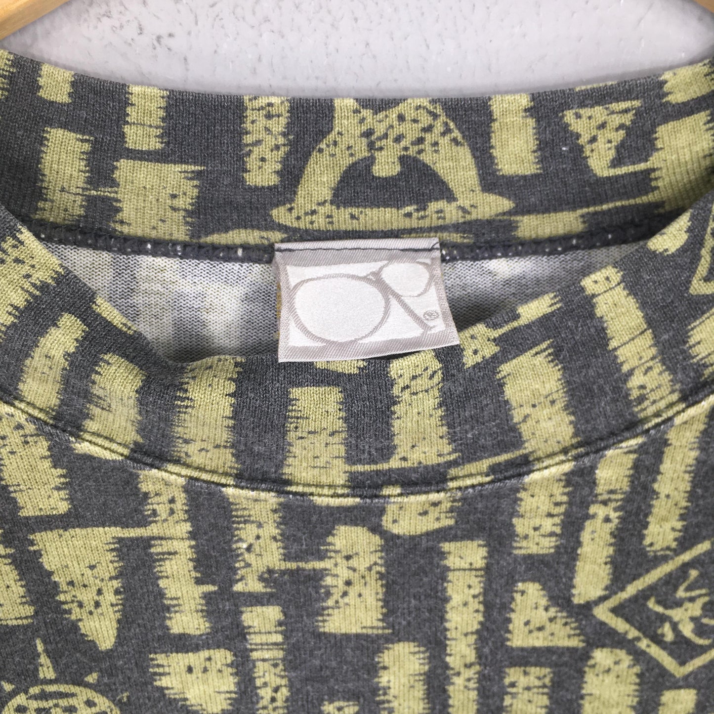 Ocean Pacific Surfer Abstract T shirt Large