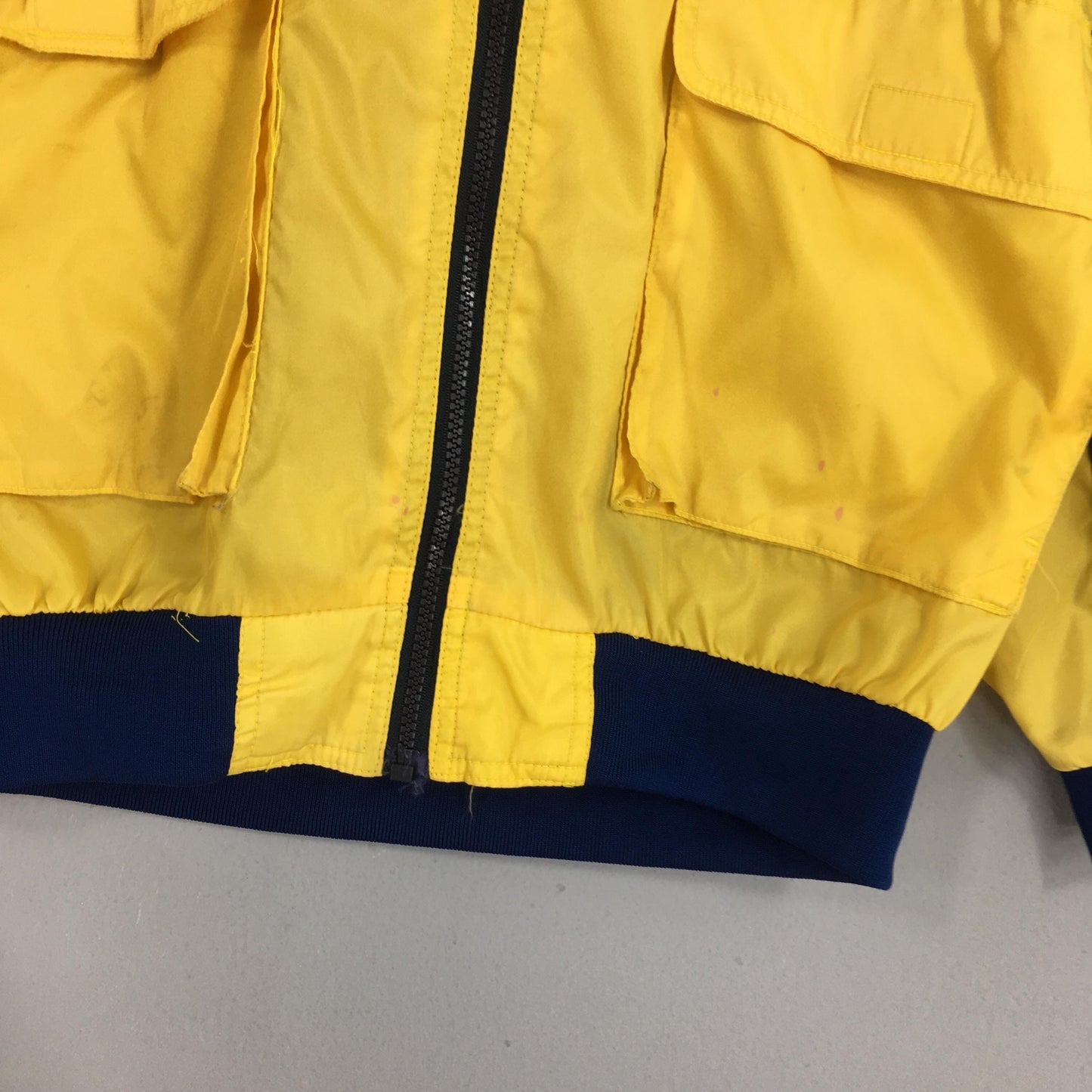 Benetton Formula 1 Windbreaker Jacket Large