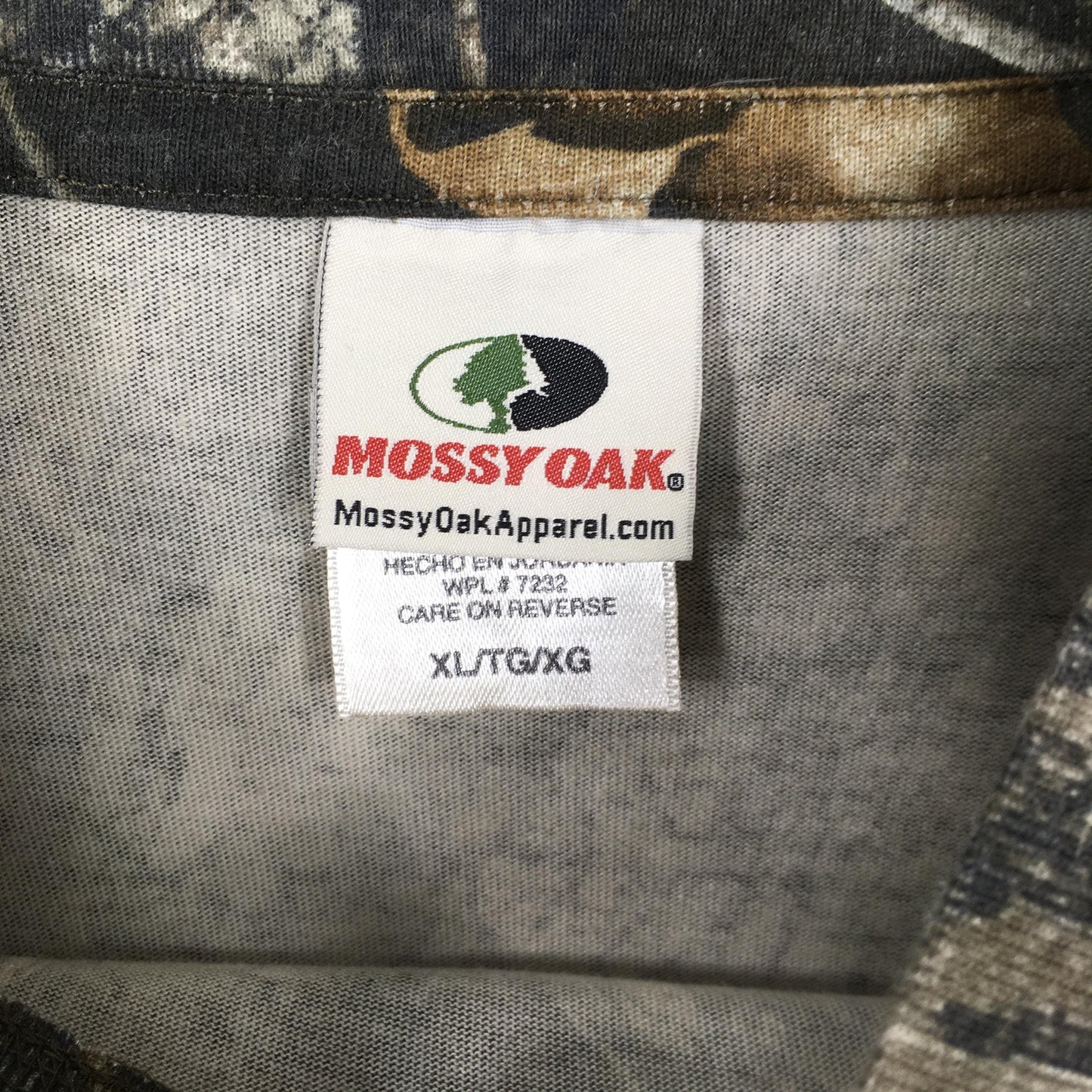 Mossy Oak Tree Camo Turtleneck Shirt XLarge