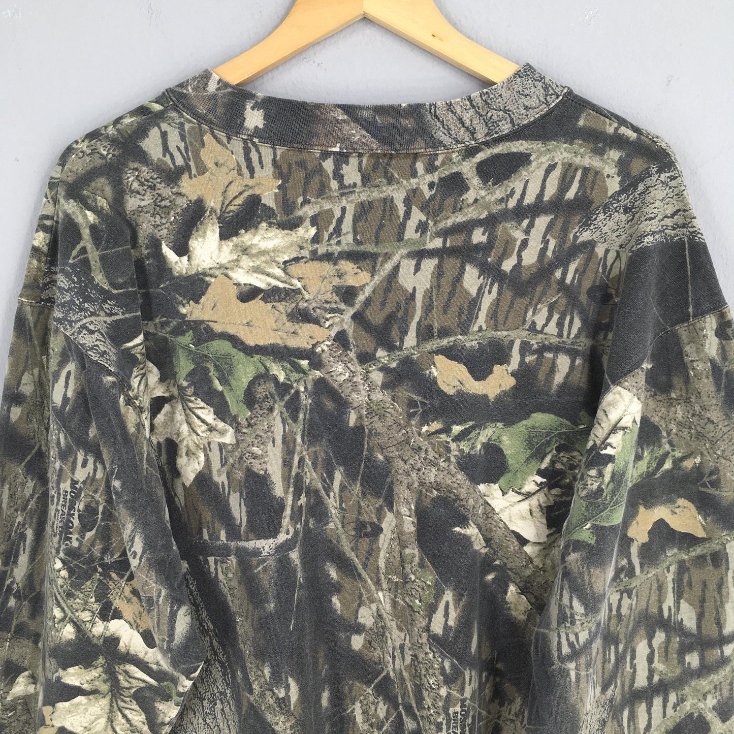 Real Tree Camo Longsleeve T shirt XLarge