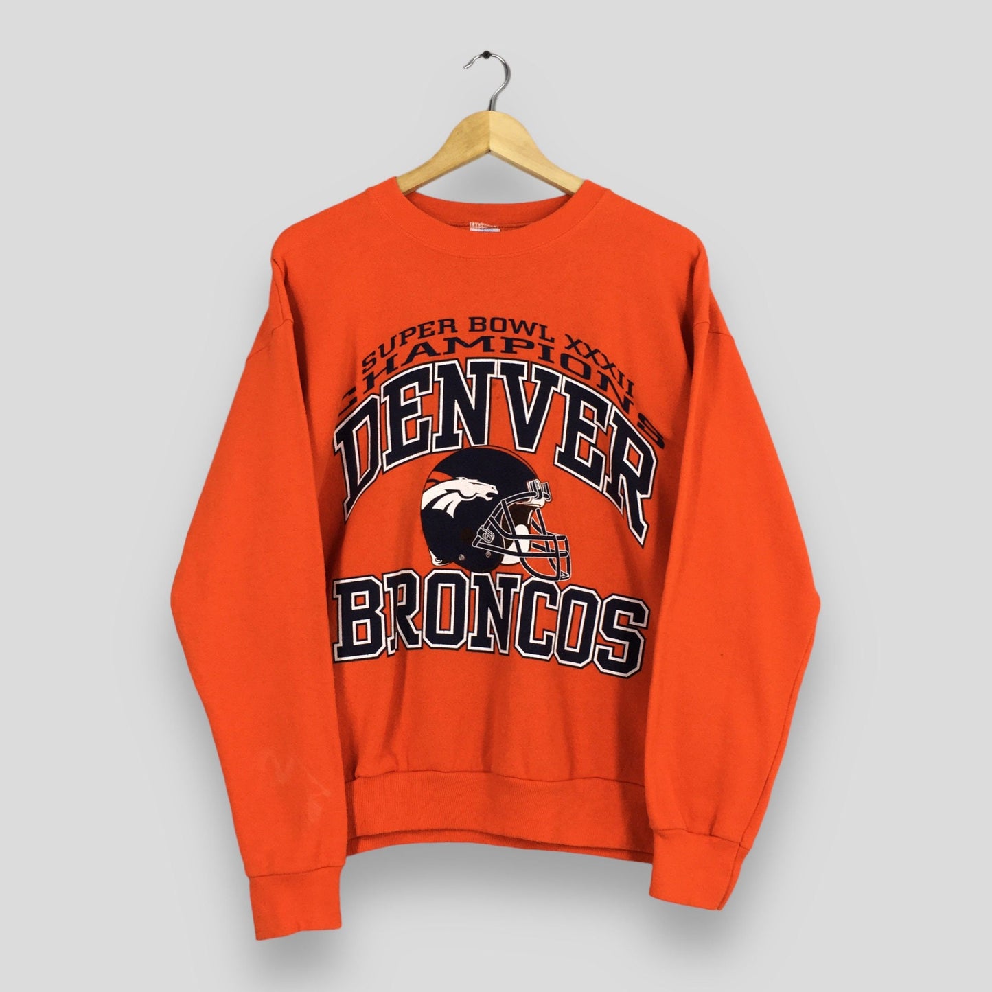 Denver Broncos Rugby NFL Orange Sweatshirt Large