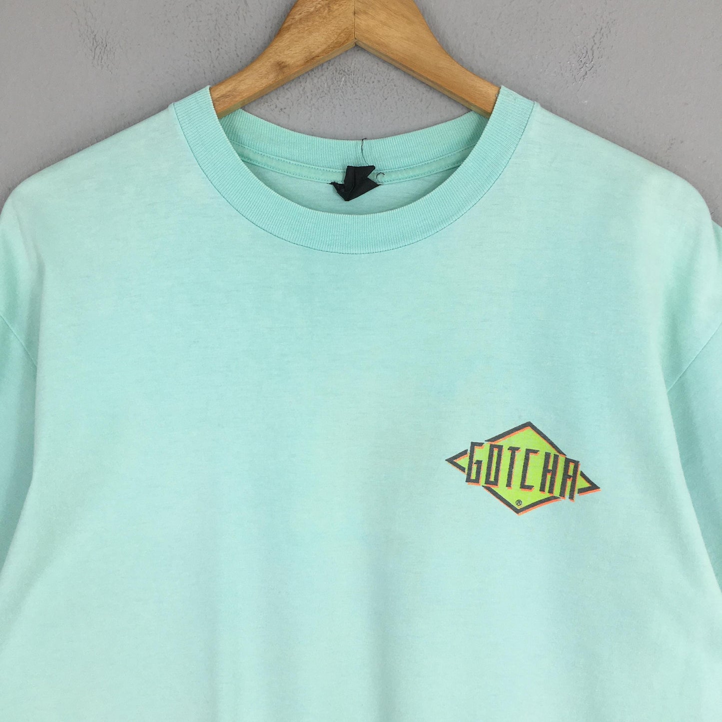 Gotcha Hawaii Surf Green T shirt Medium