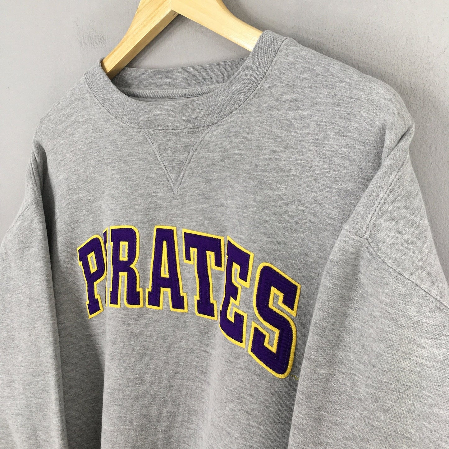 Pittsburgh Pirates MLB Gray Sweatshirt Large