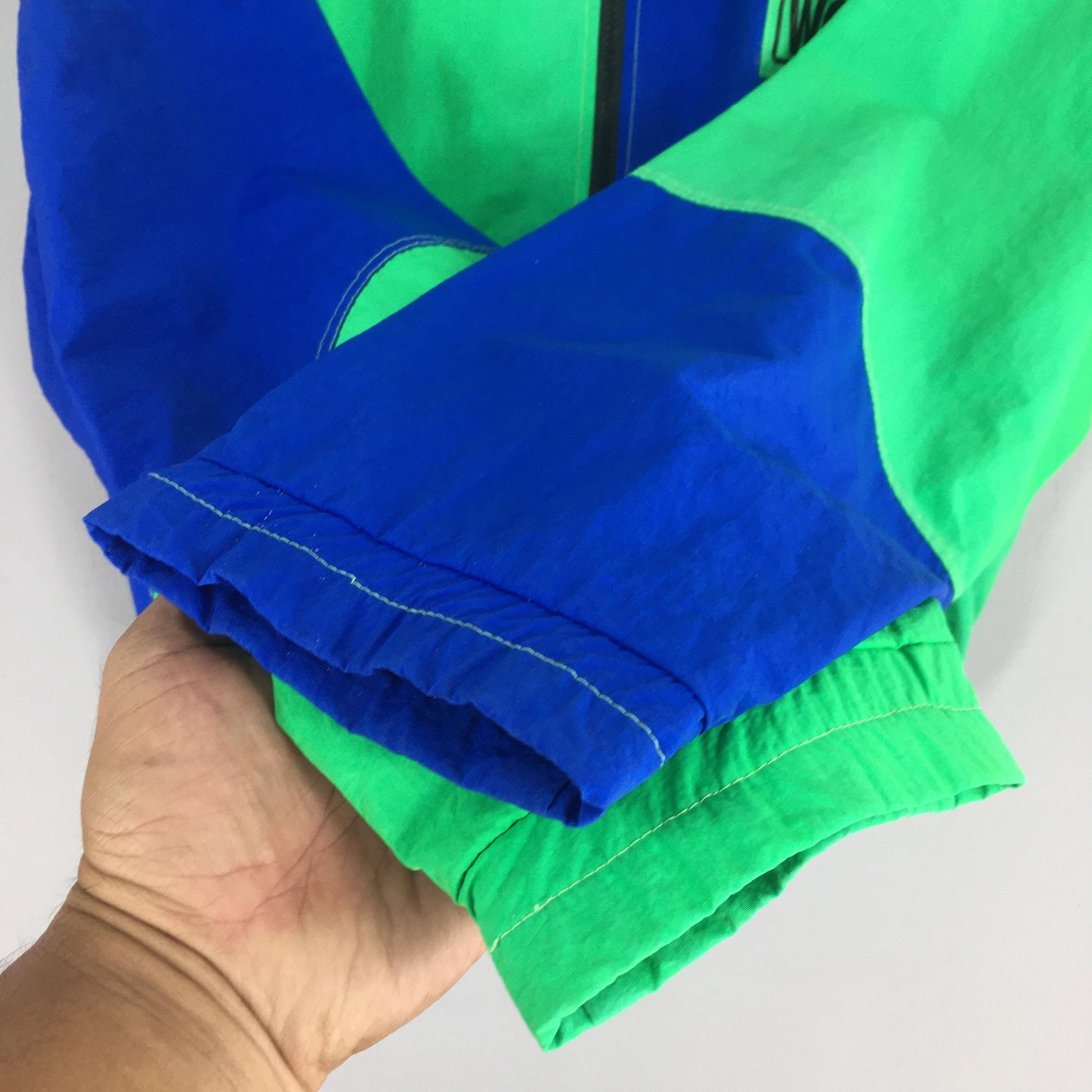 Jams World Colorblock Windbreaker Medium