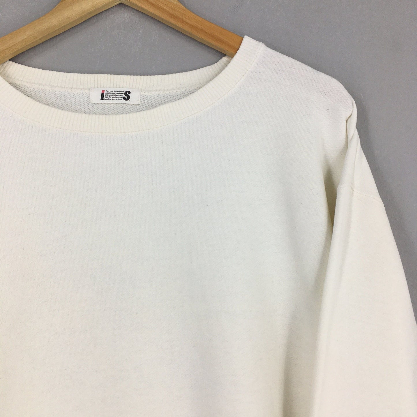 Issey Sport IS Carelabel Sweatshirt Medium