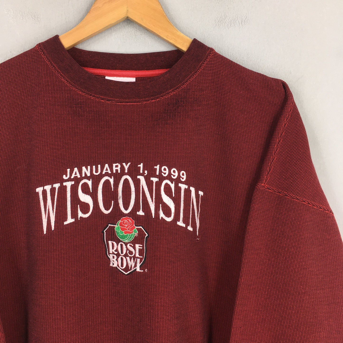 Wisconsin Badgers Ncaa Football Sweatshirt XLarge