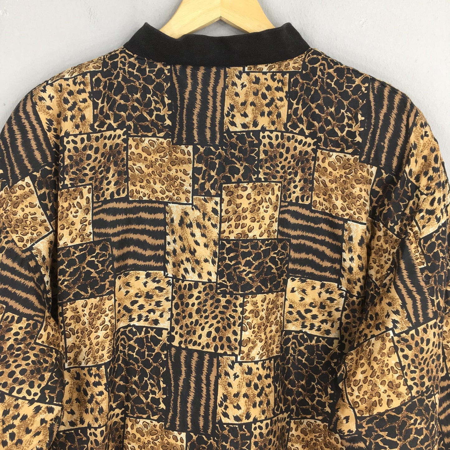 Tiger Leopard Patterned Jacket Medium