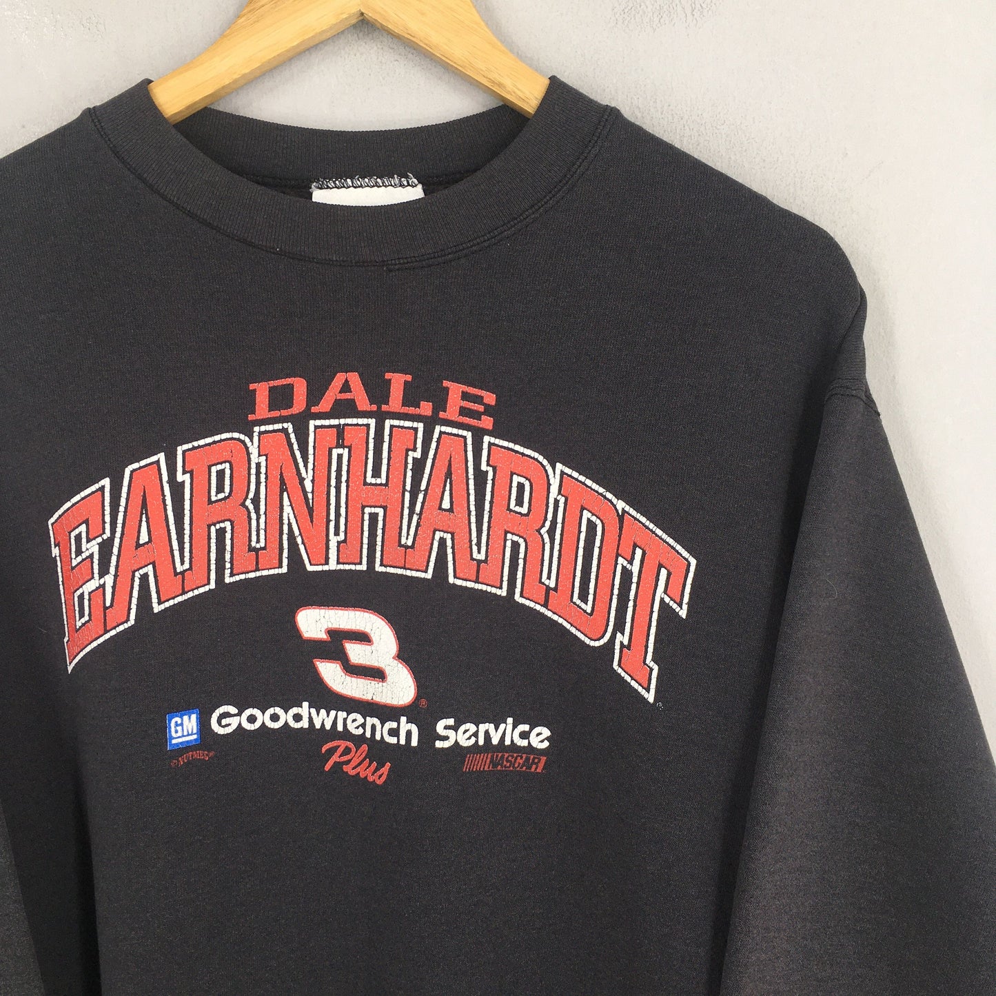 Nascar Dale Earnhardt Pullover Sweatshirt Small