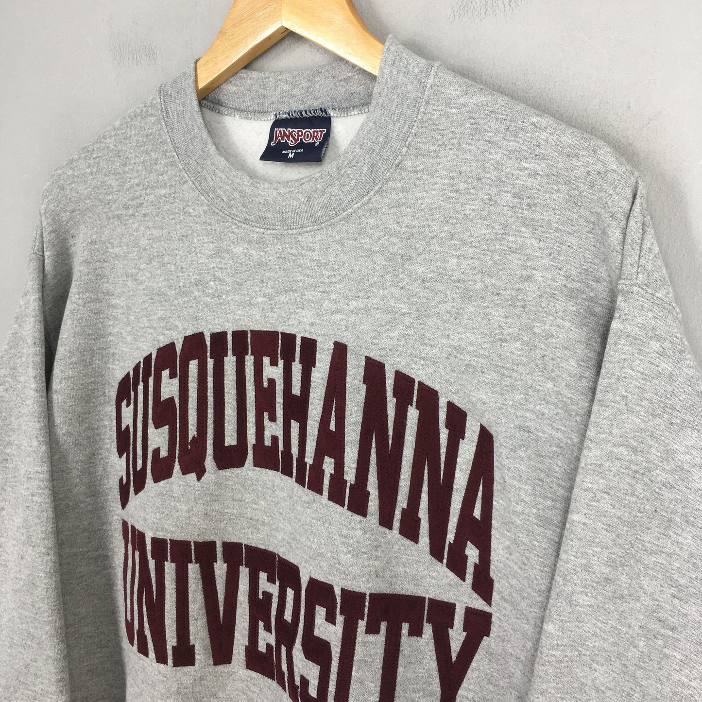 Susquehanna University Gray Sweatshirt Medium