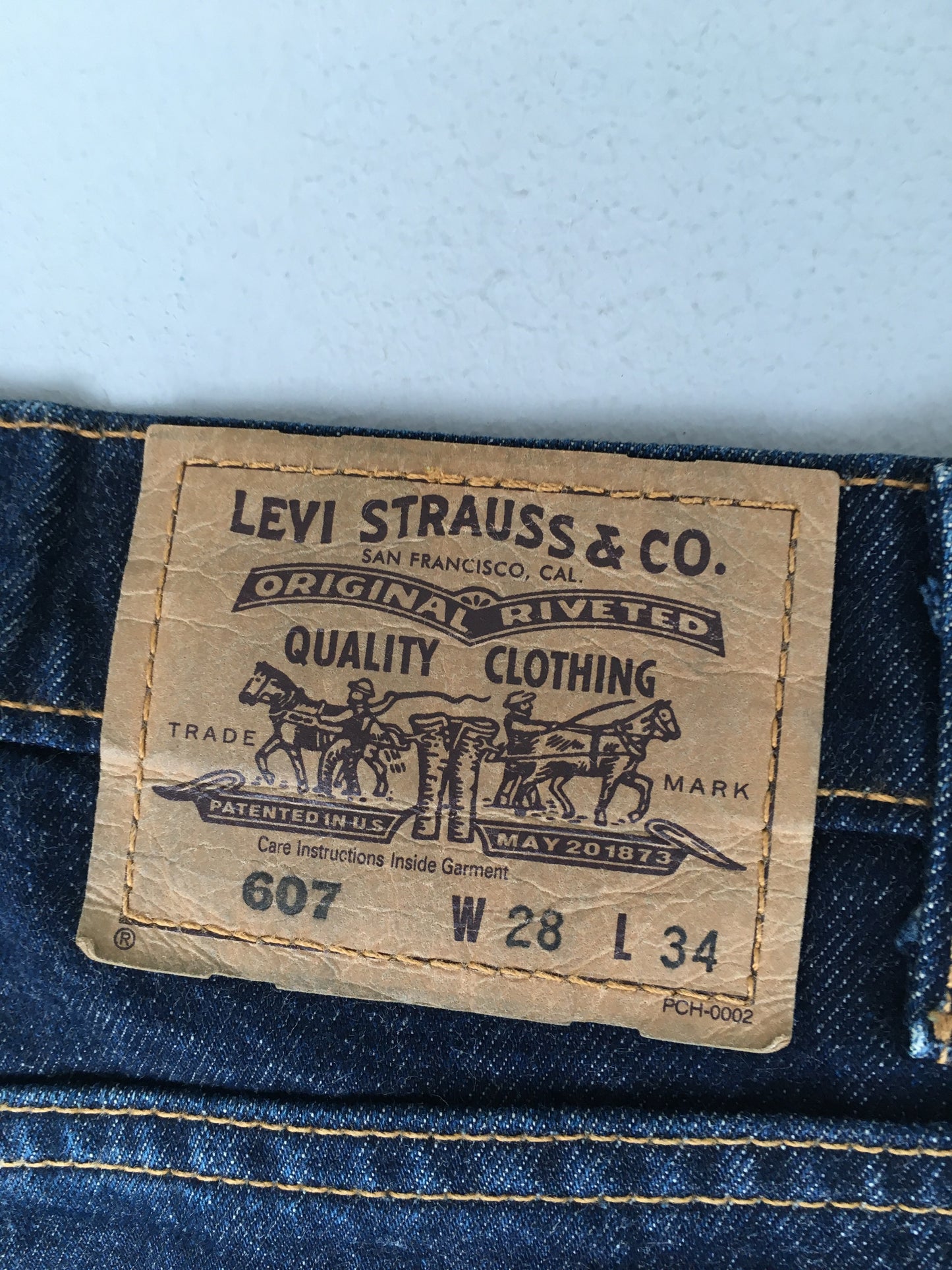 Size 27x33 Levis 607  Jeans Straight Leg Denim