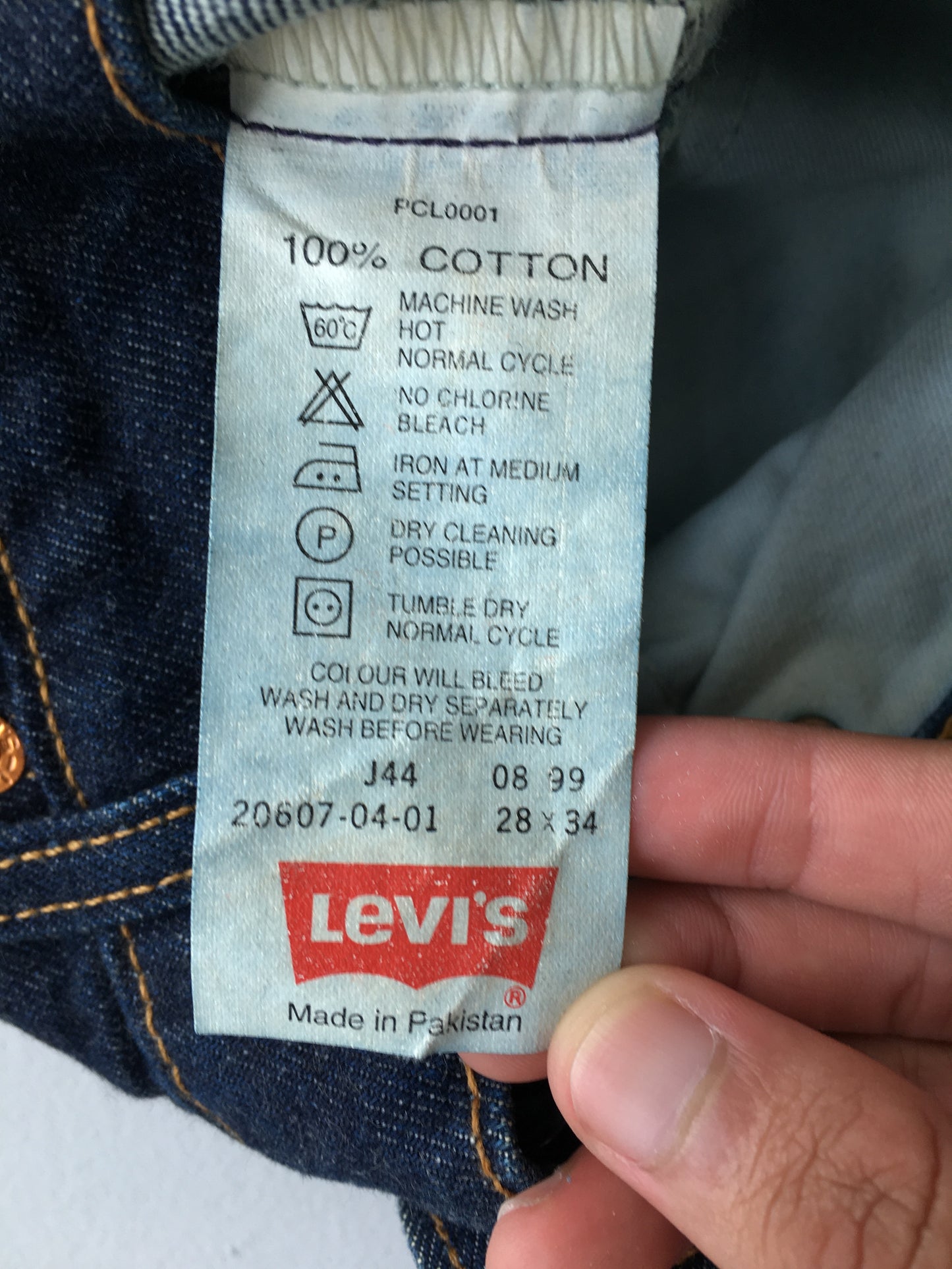 Size 27x33 Levis 607  Jeans Straight Leg Denim