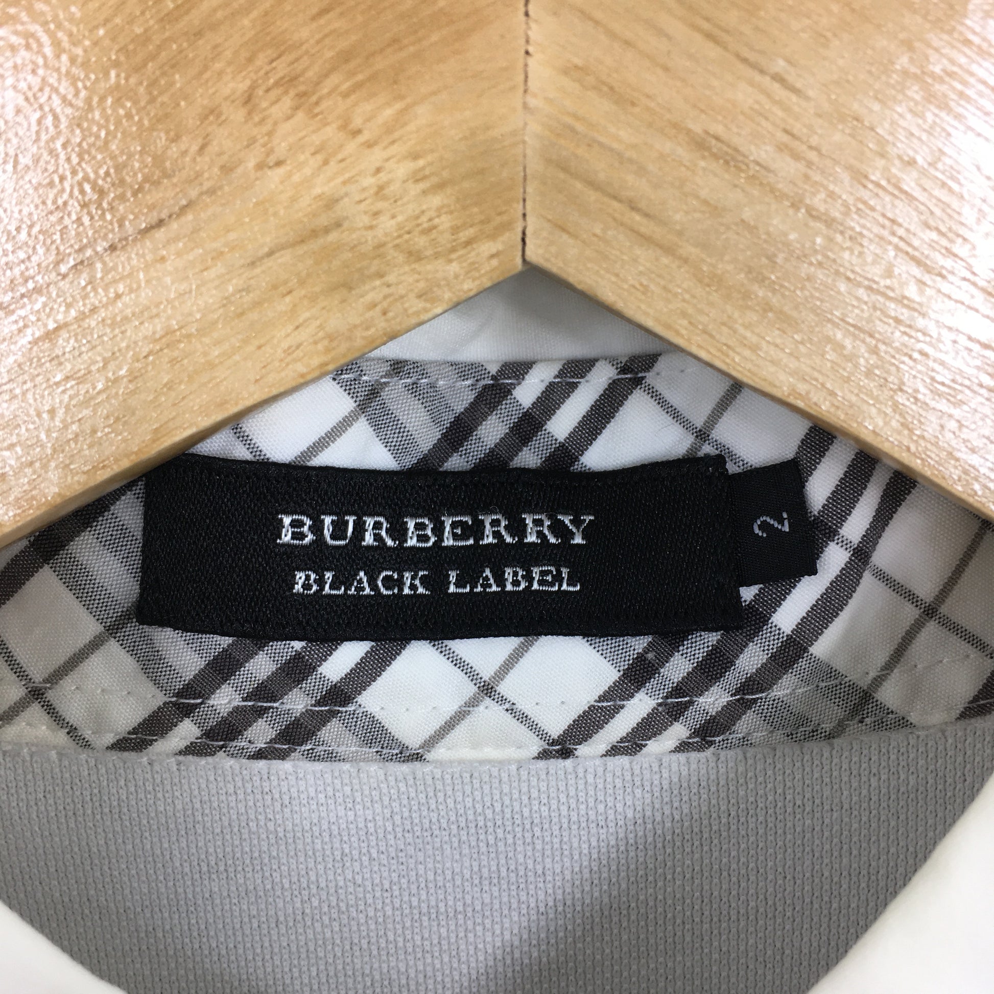 Burberry Label Polo Shirt – axevin