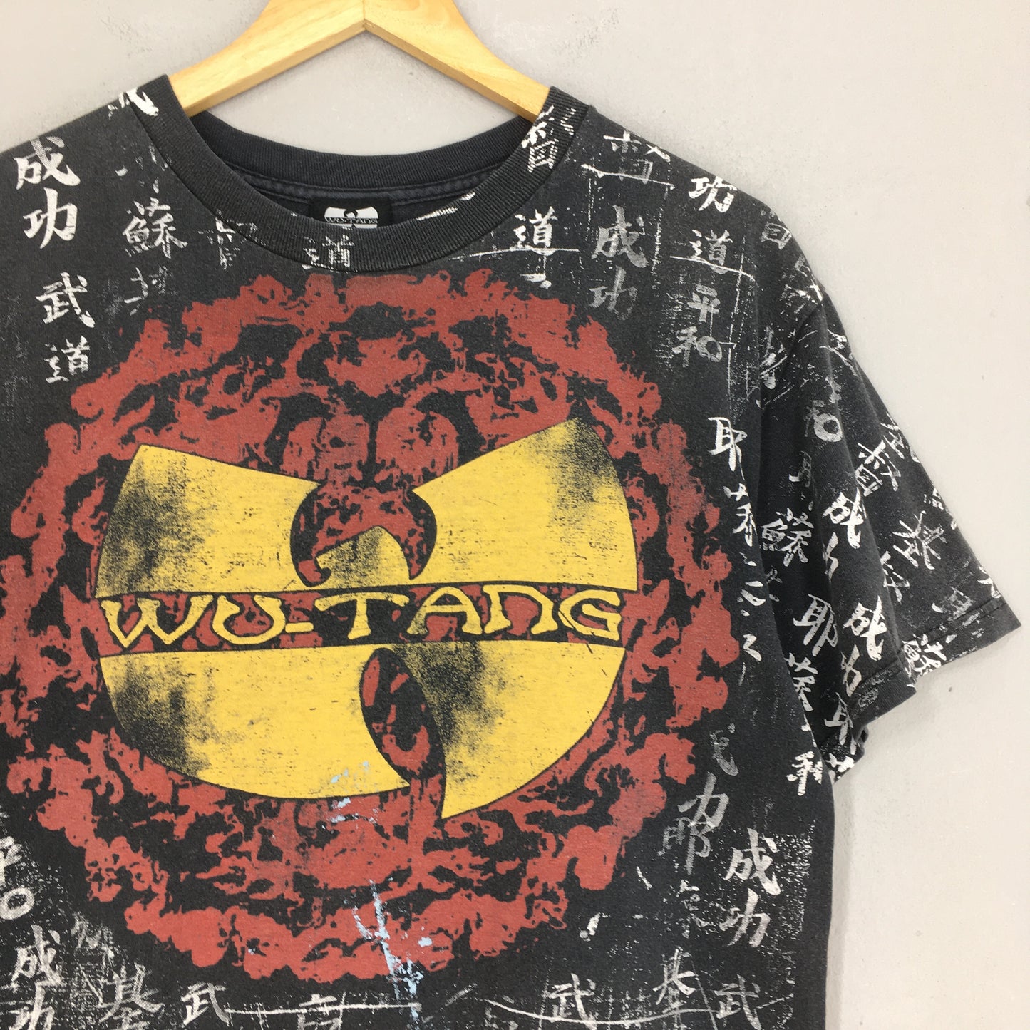 Wu Tang Clan Japanese Hip Hop Rapper Tshirt Medium