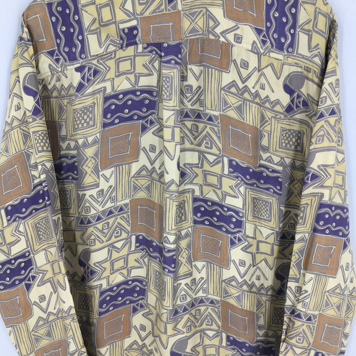 Abstract Pattern Tribal Shirt Medium