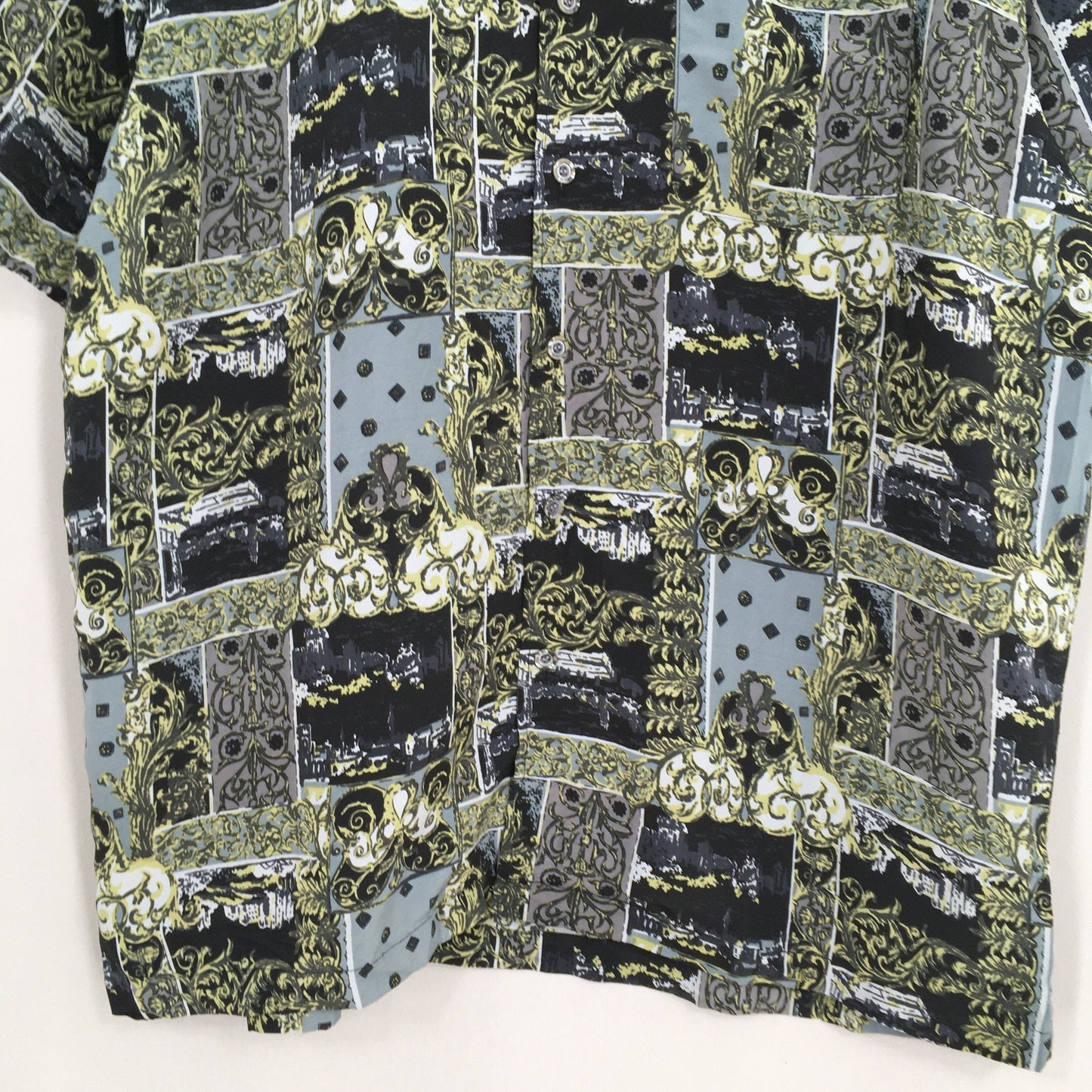 Baroque Abstract Pattern Shirt Large