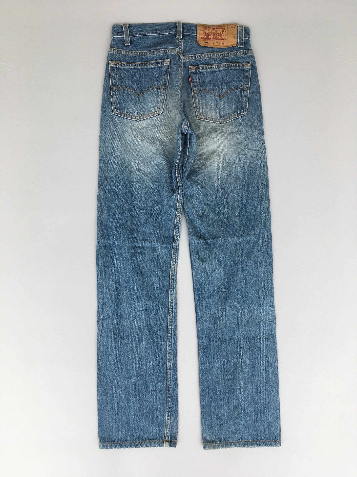 Size 25 Levis 501 Jeans High Waisted