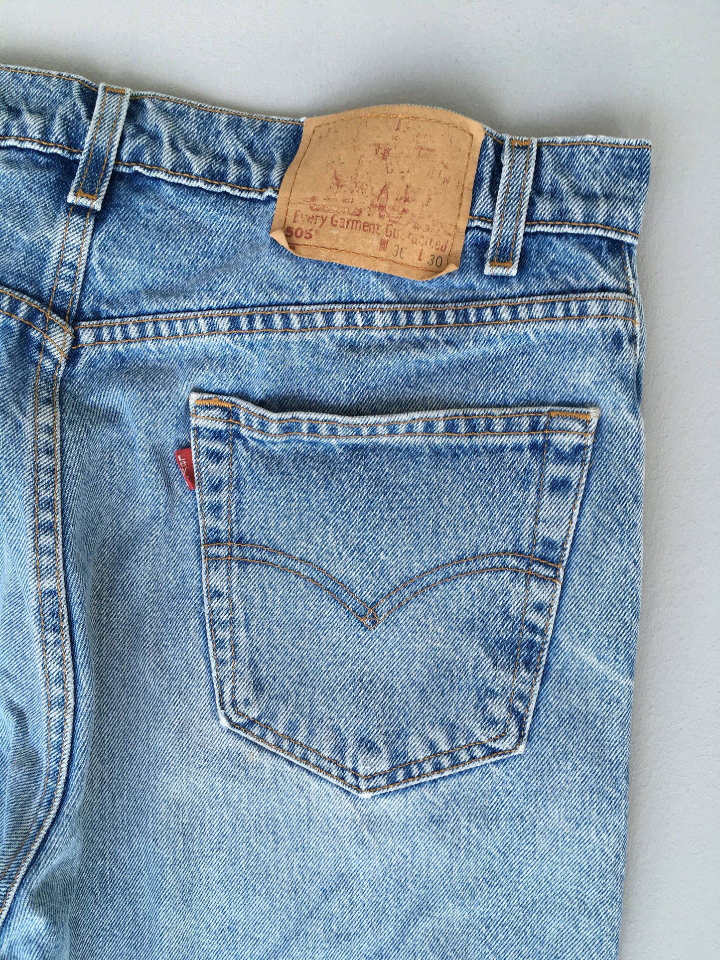 Size 33x31 Levis 505 Light Wash Blue Jeans