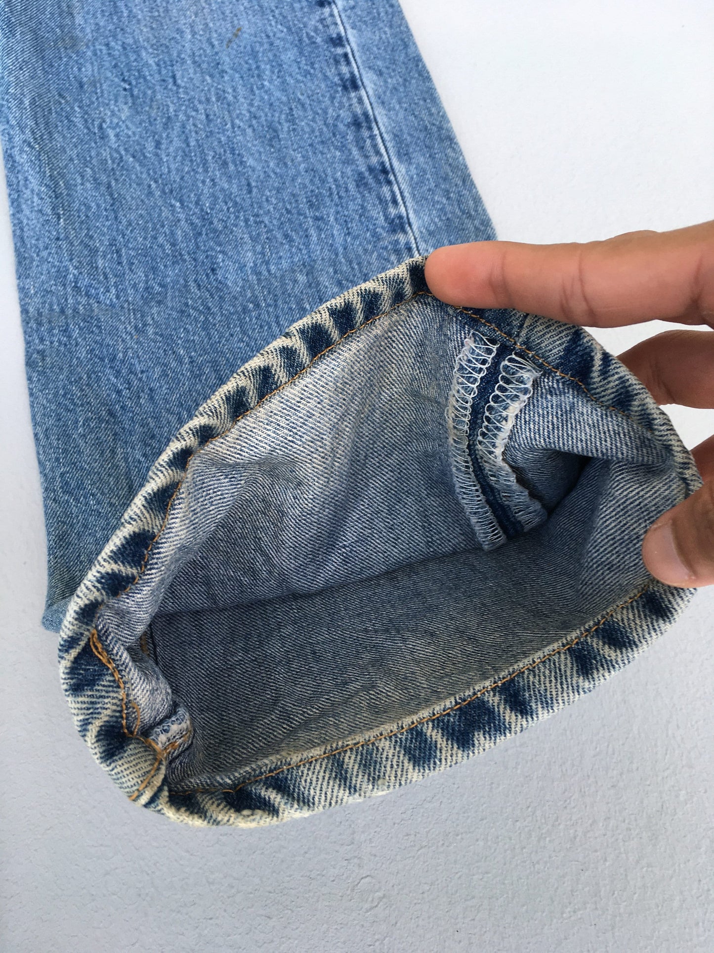 Size 28x33 Levi's 501 Faded Blue Dirty Jeans