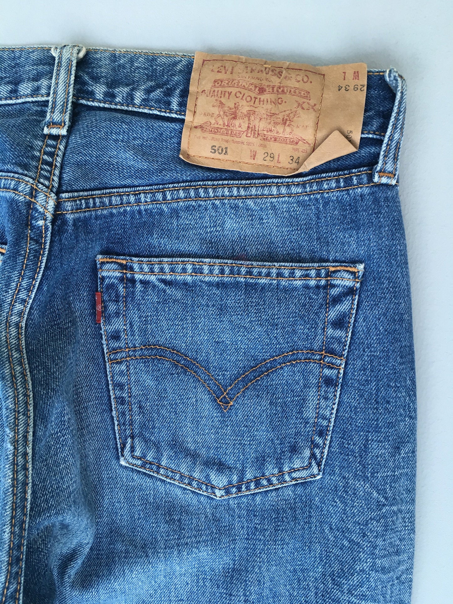 Size 28 Levis 501 Usa Blue Jeans High Waisted