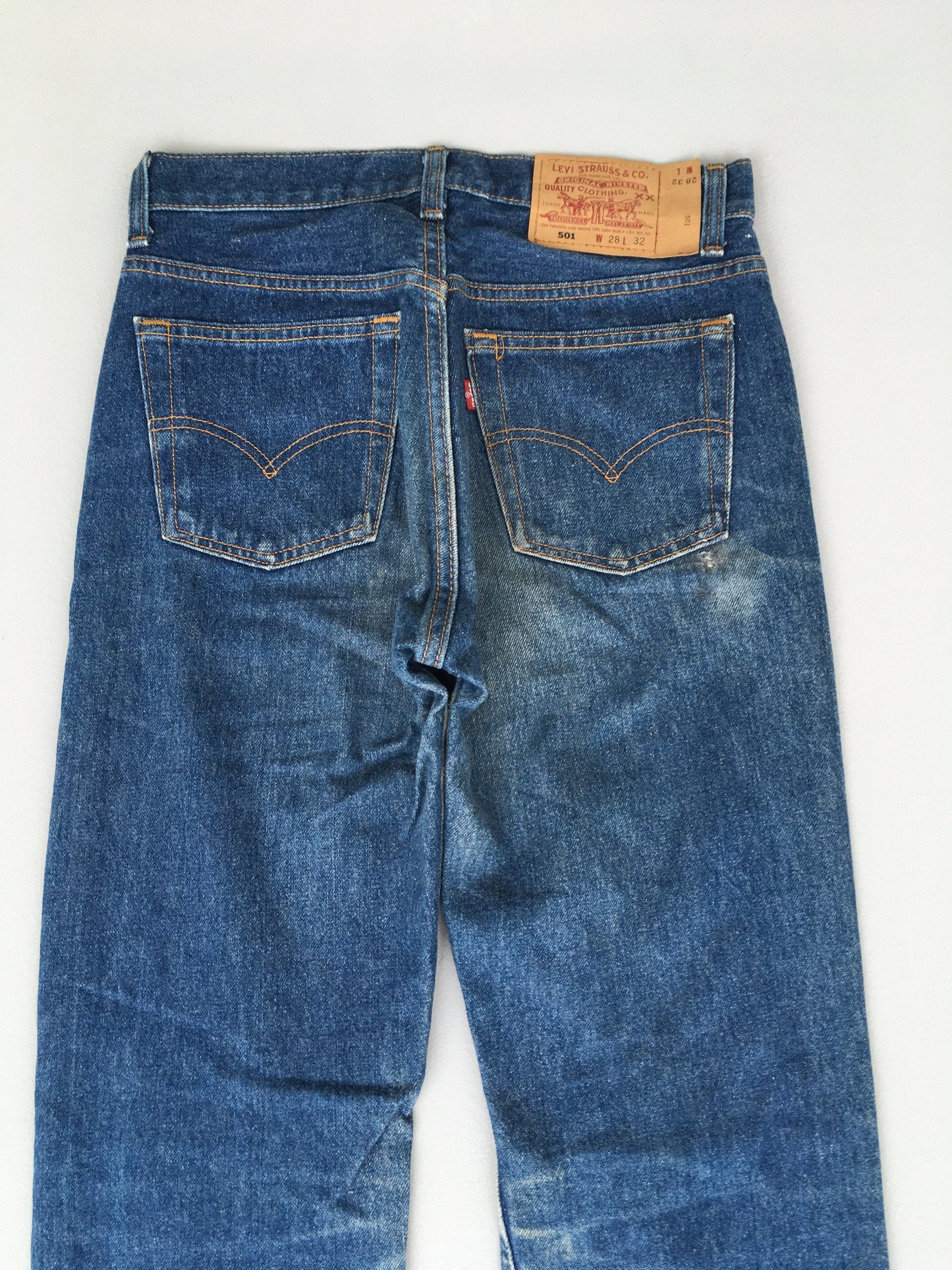 Size 28 Levis 501 Indigo Blue Jeans