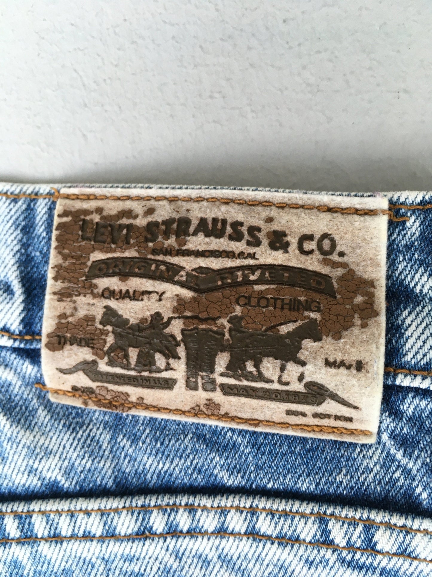 Size 29x28 Levi's Acid Wash Jeans High Waisted