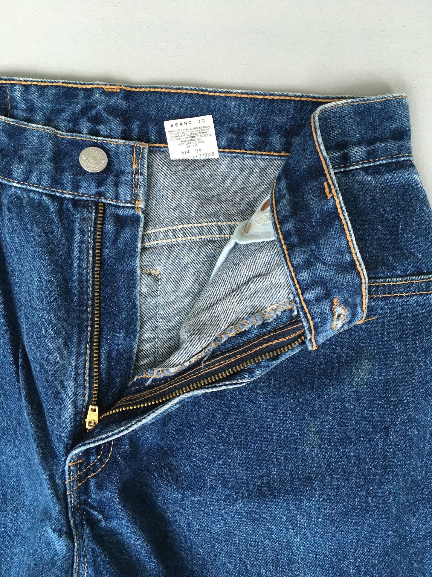 Size 28x26.5 Levis 550 Jeans Relaxed Fit