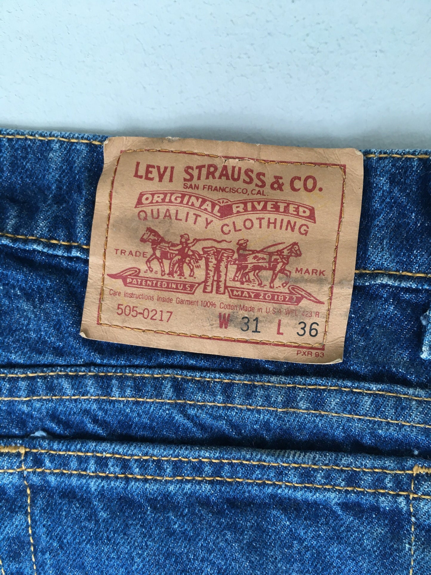 Size 29x30 Levis 505 Regular Fit Stonewash Jeans