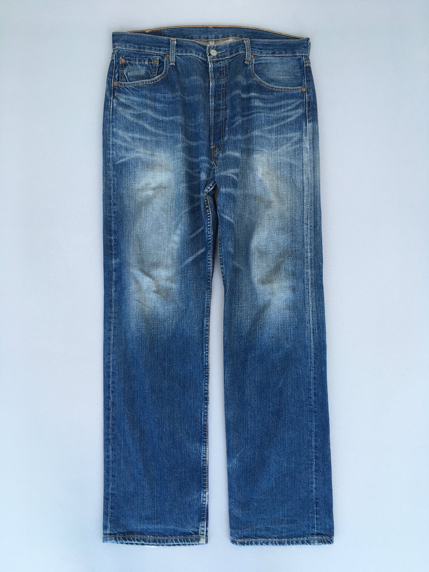 Size 35x32.5 Levis 501 Medium Wash Jeans Faded Blue