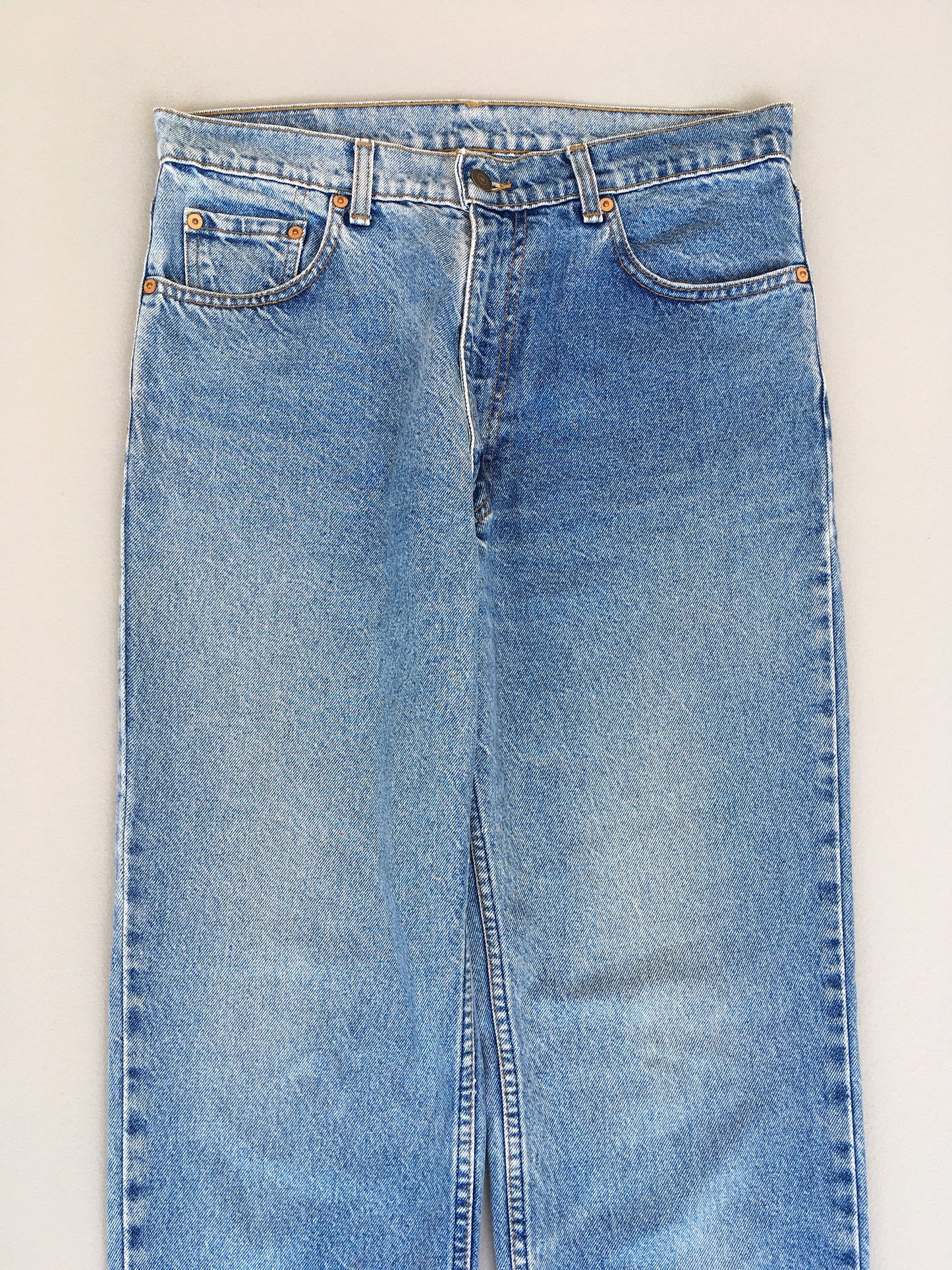 Size 32x31.5 Levis 616 Jeans Levi's Light Washed Jeans