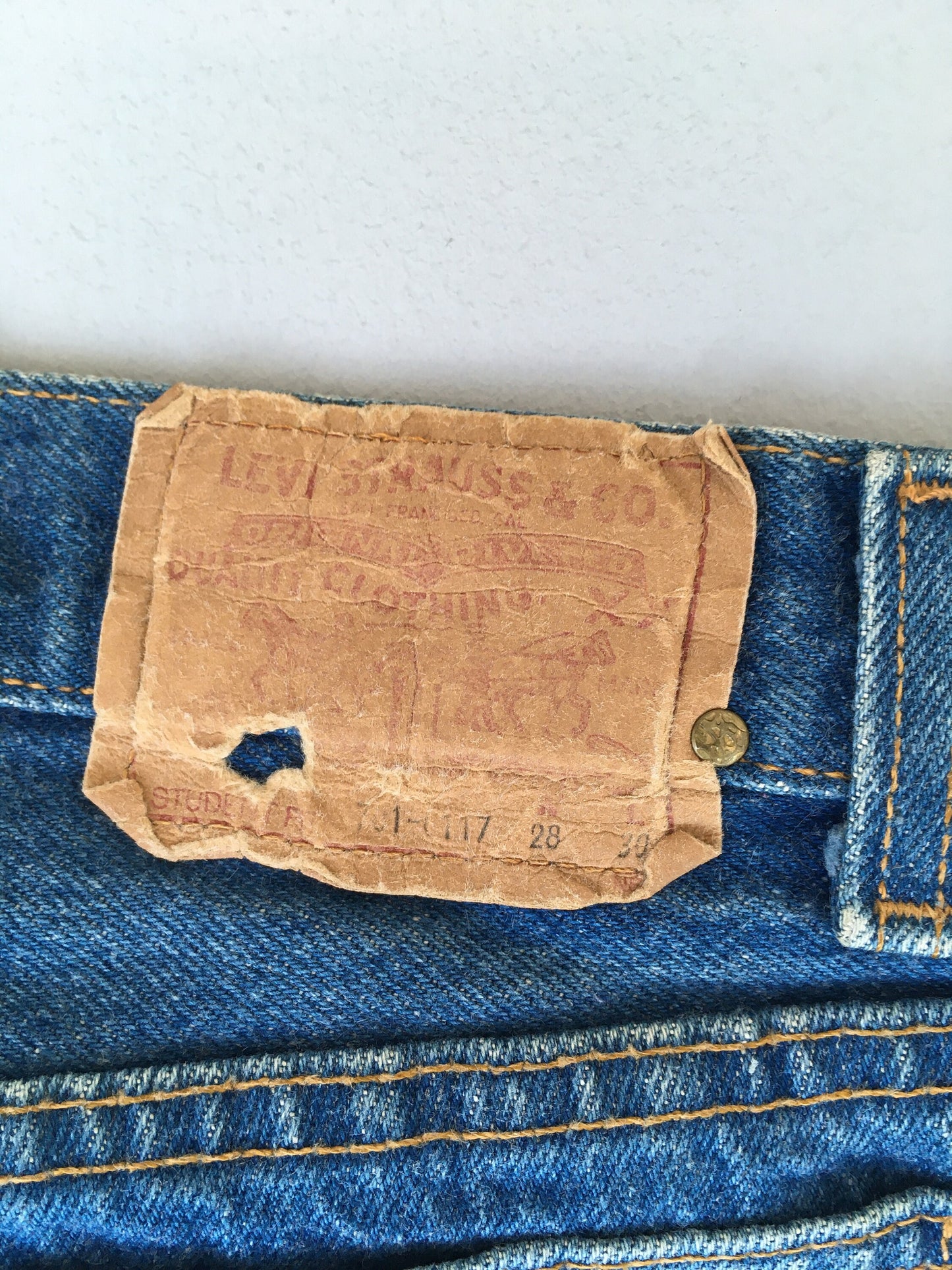 Size 27x27.5 Levis 701 Student Jeans Light Washed