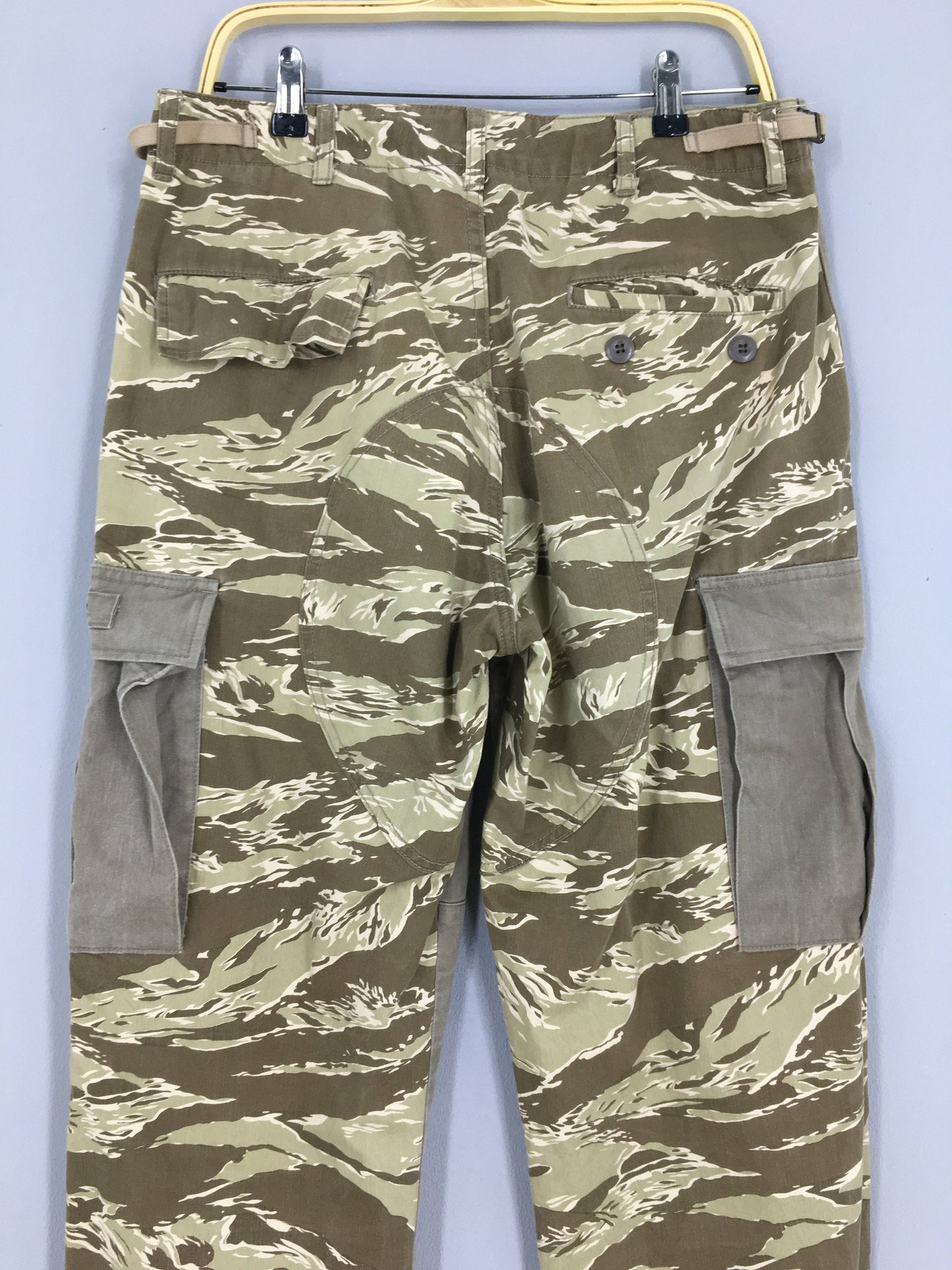 Japanese Artyz Boyscout Cargo Camo Pants Size 34x29