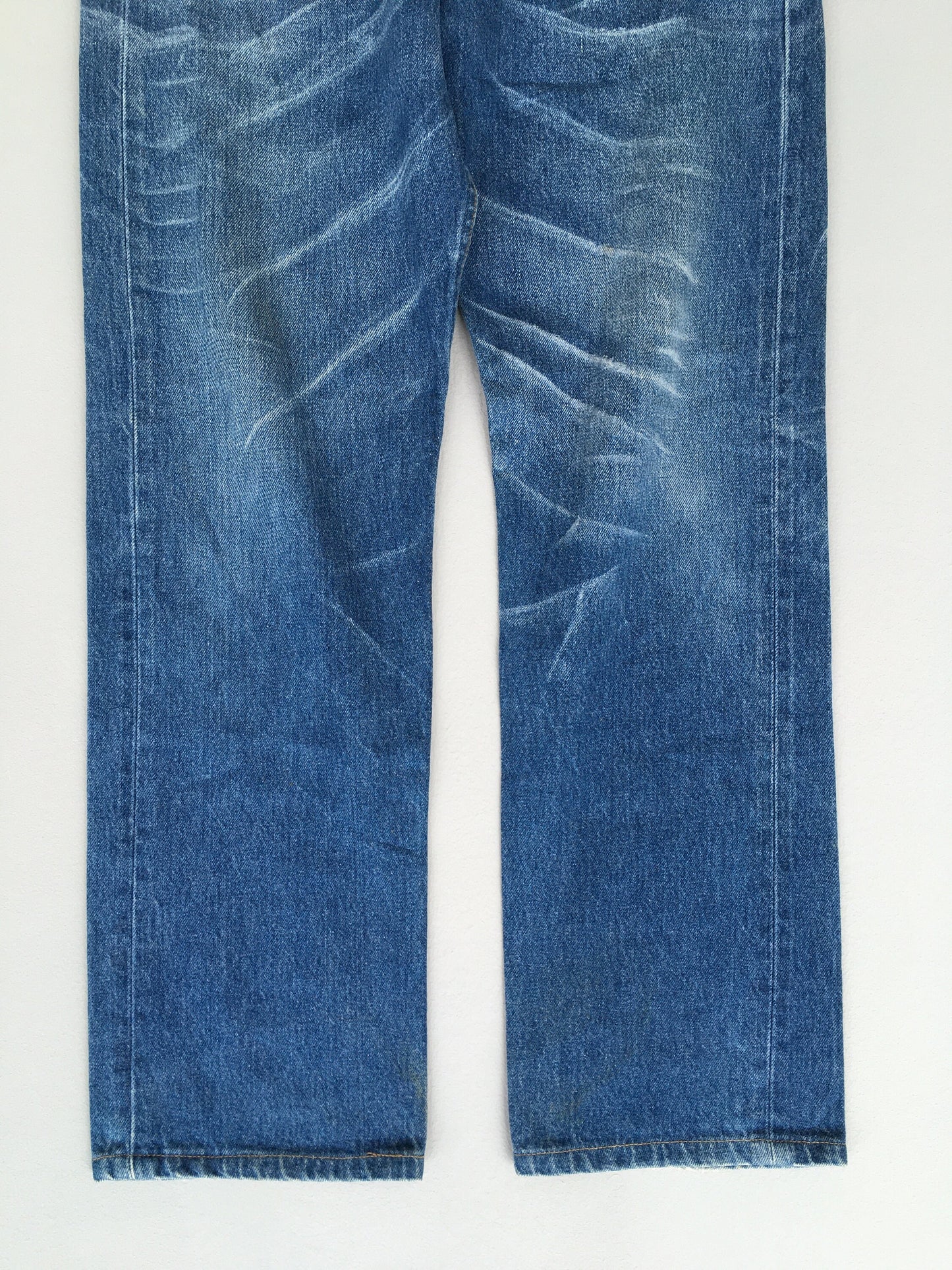 Size 30x30.5 Levi's 501 Indigo Blue Jeans