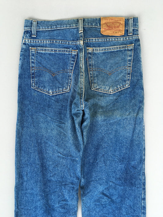 Size 27x31 Levi's 610 Light Blue Jeans