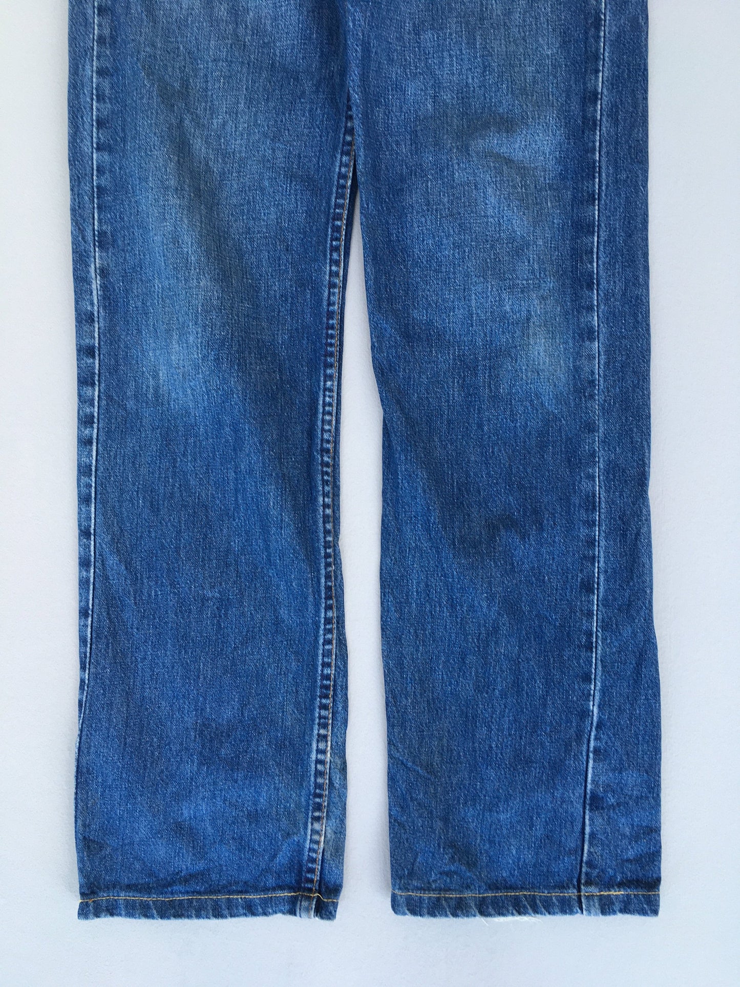 Size 28x33 Levi's 505 Regular Fit Jeans