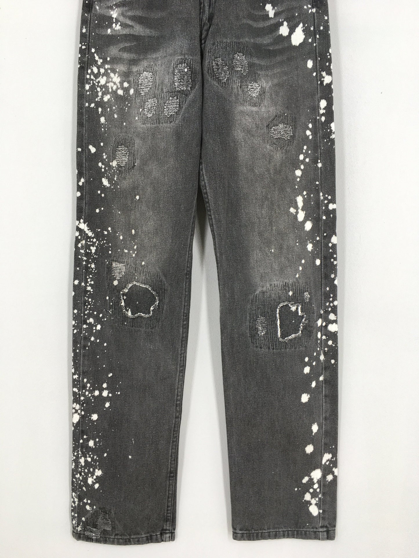 Movin Japan Splatter Painter Jeans Distressed Size 29x32