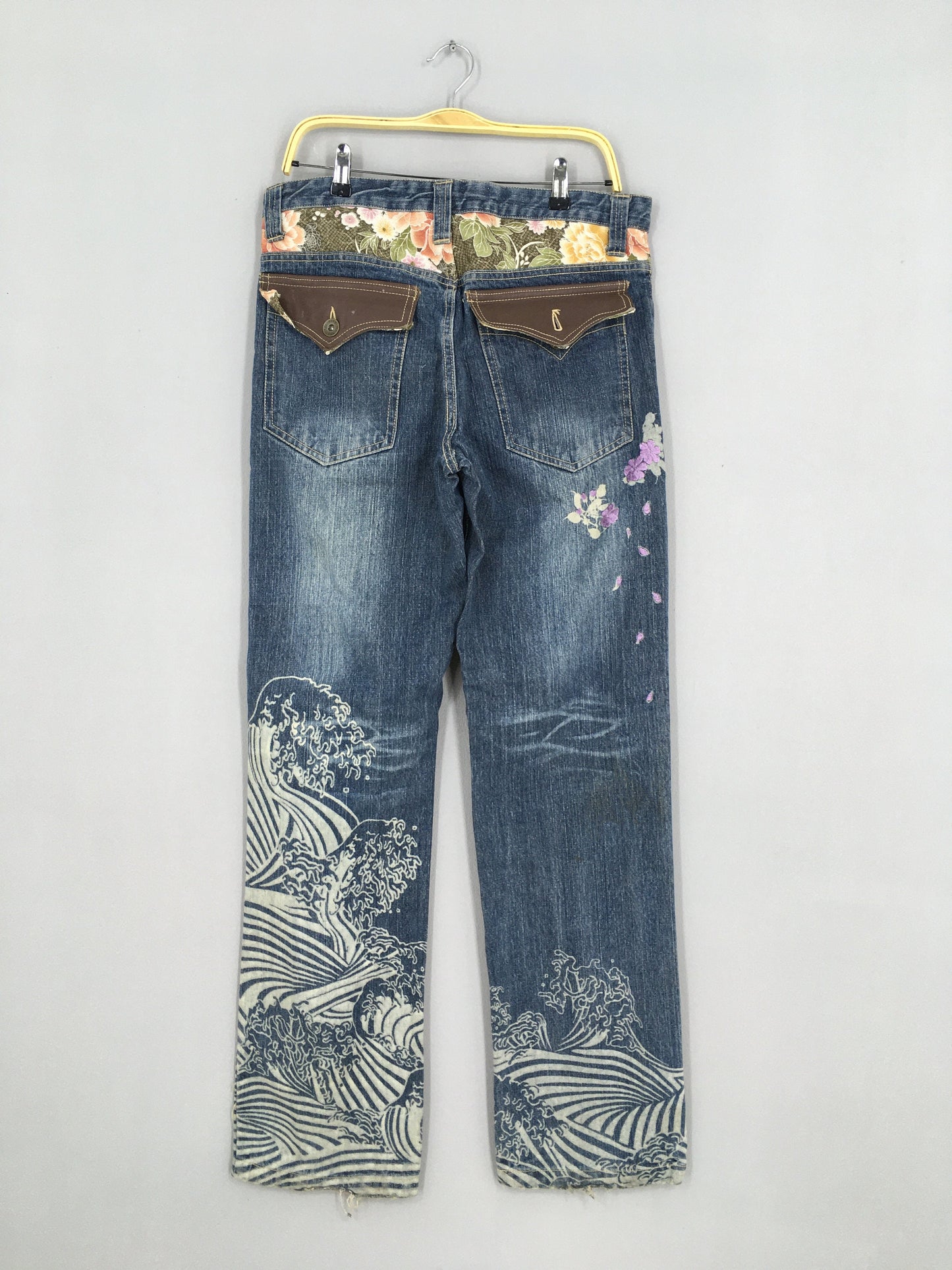 Japanese Sukajan Denim Fish Koi Art Denim Size 34x34