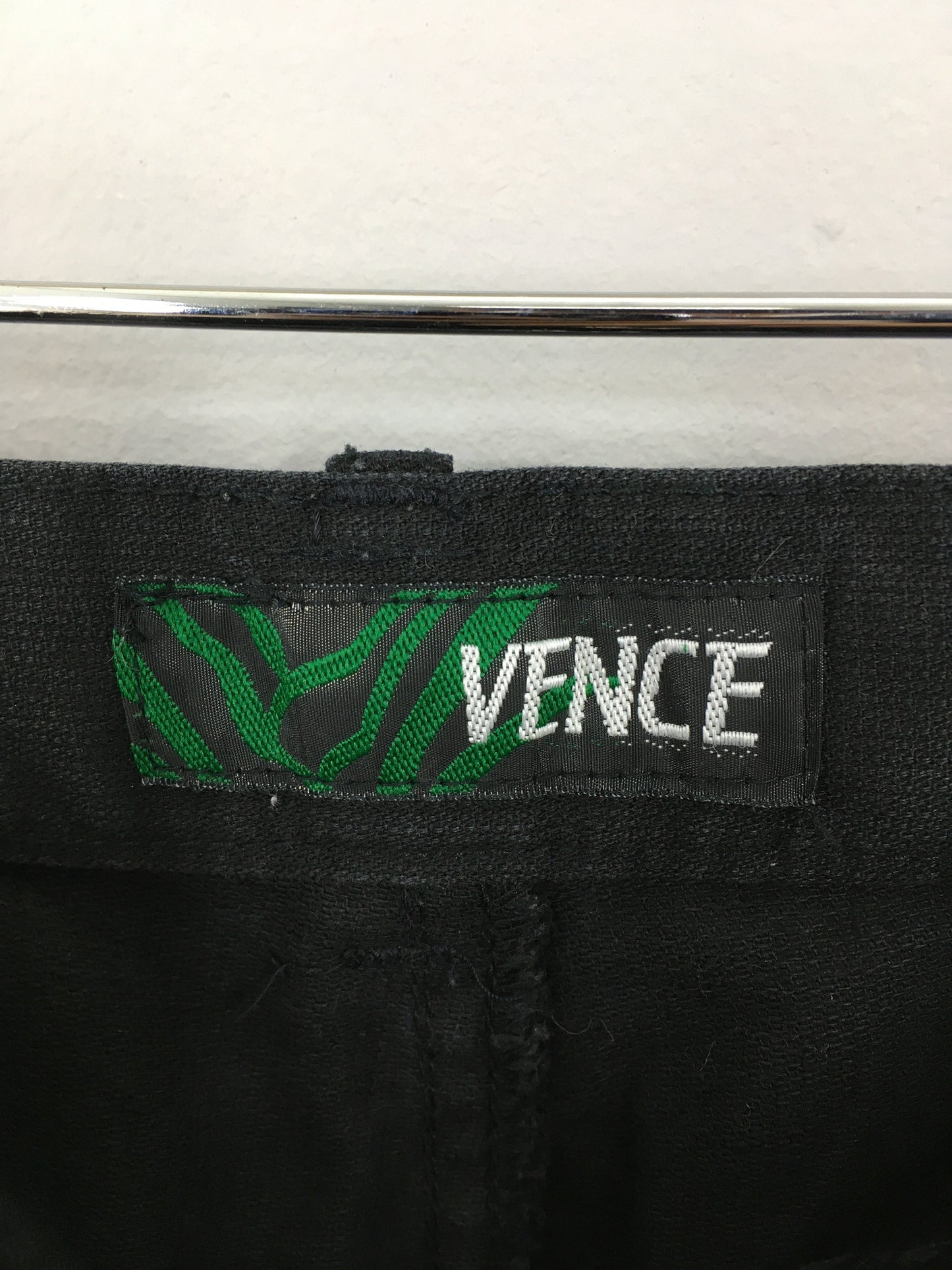 Vence Cargo Pants Black Straight Cut Size 30x29.5