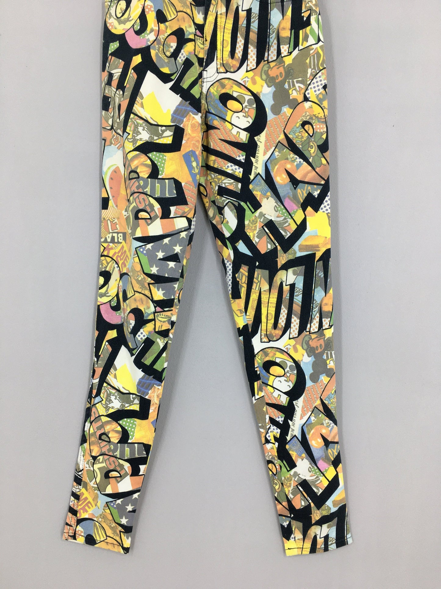 Moschino Jeans Multicolor Pants Size 24x30