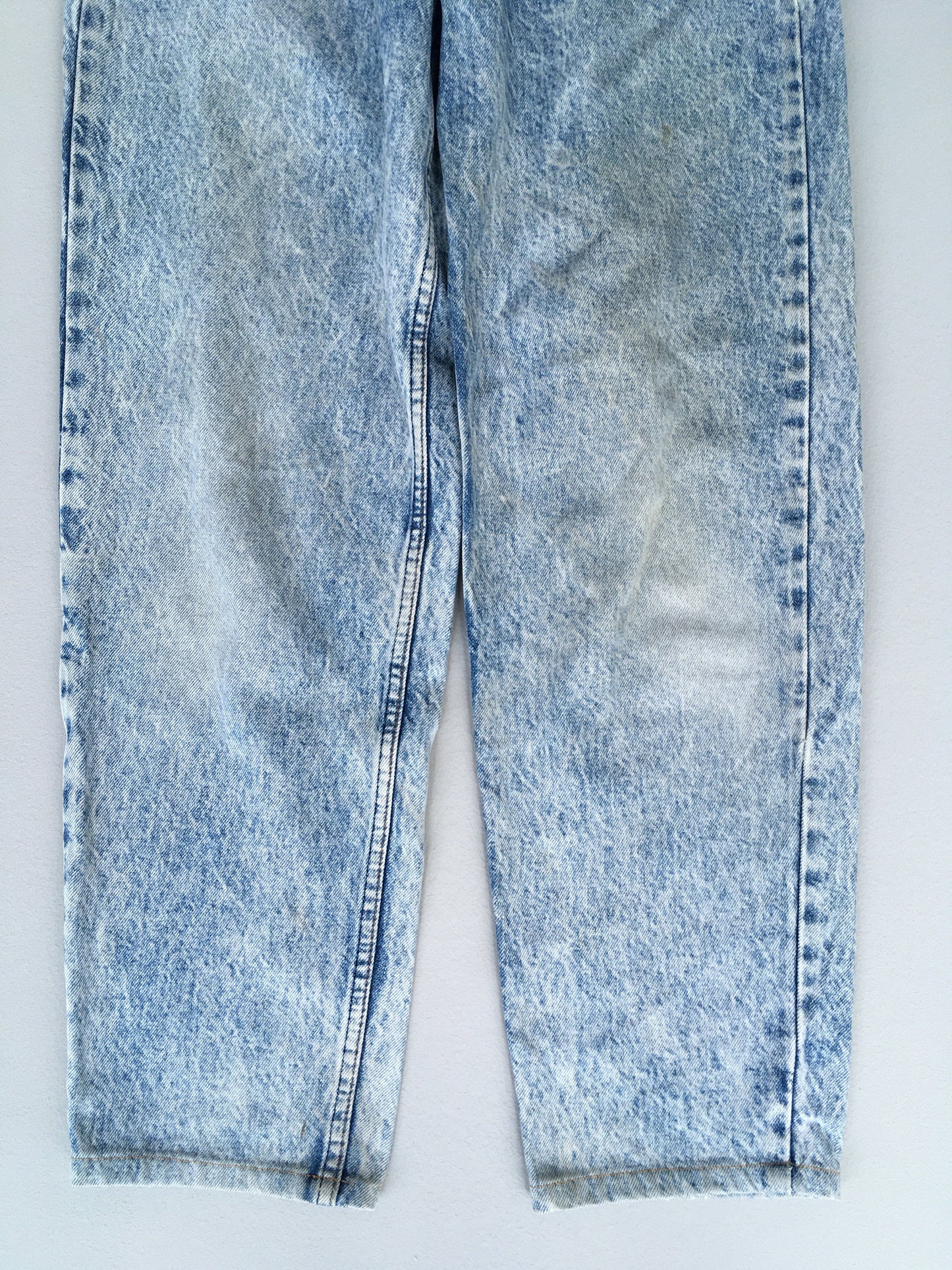 Size 29x28 Levi's Acid Wash Jeans High Waisted