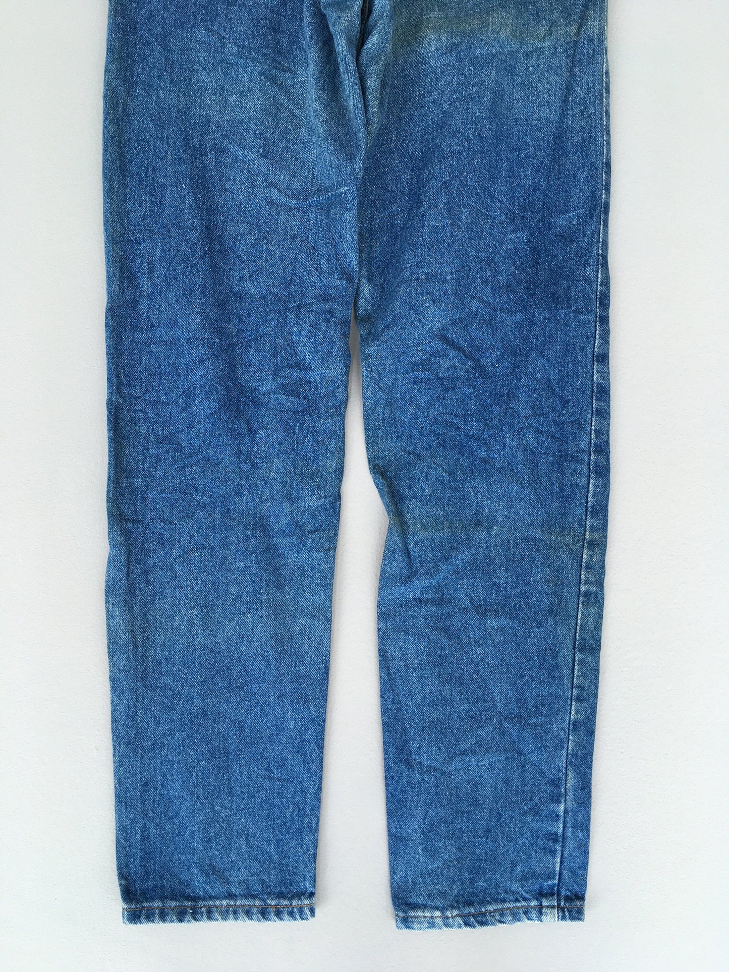 Size 27x31 Levi's 610 Light Blue Jeans