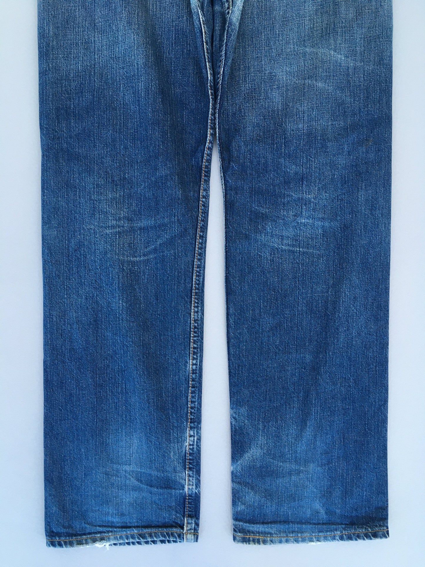 Size 35x32.5 Levis 501 Medium Wash Jeans Faded Blue