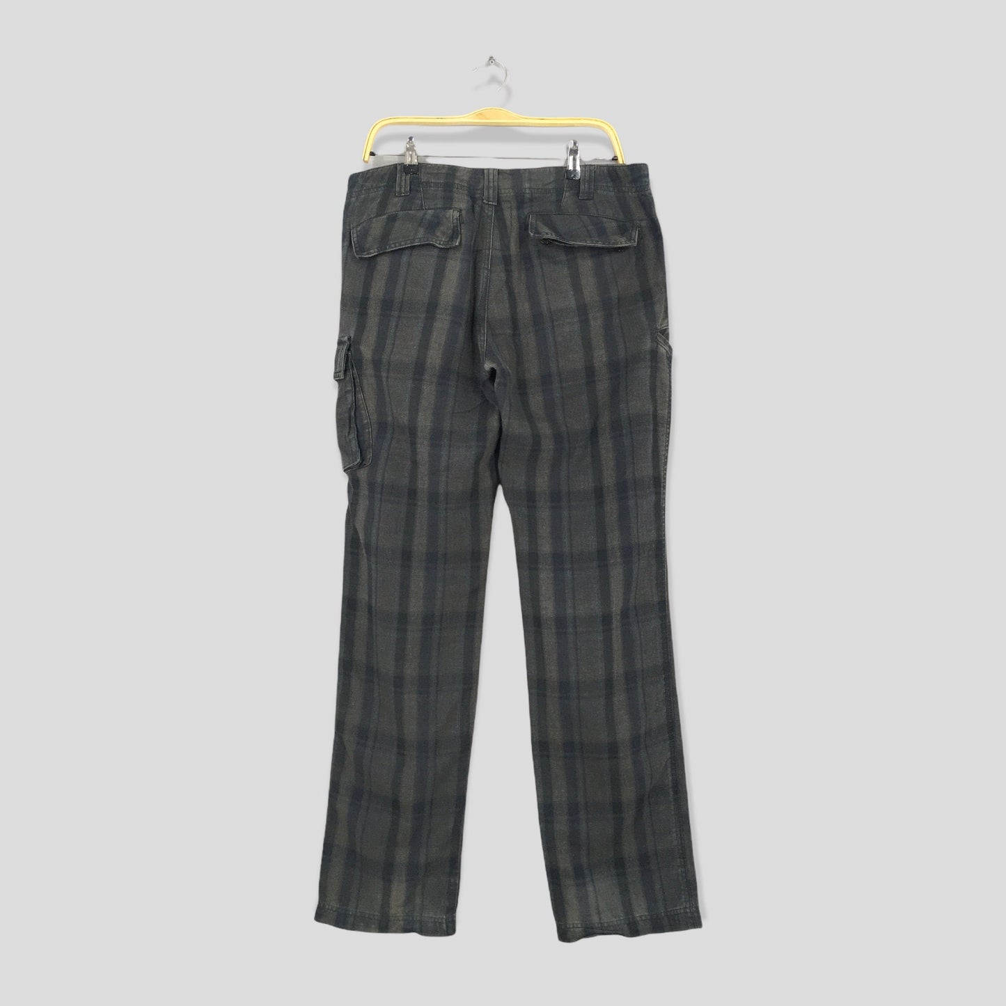 Three Point Six Japan Tartan Plaid Cargo Pants Size 34x32