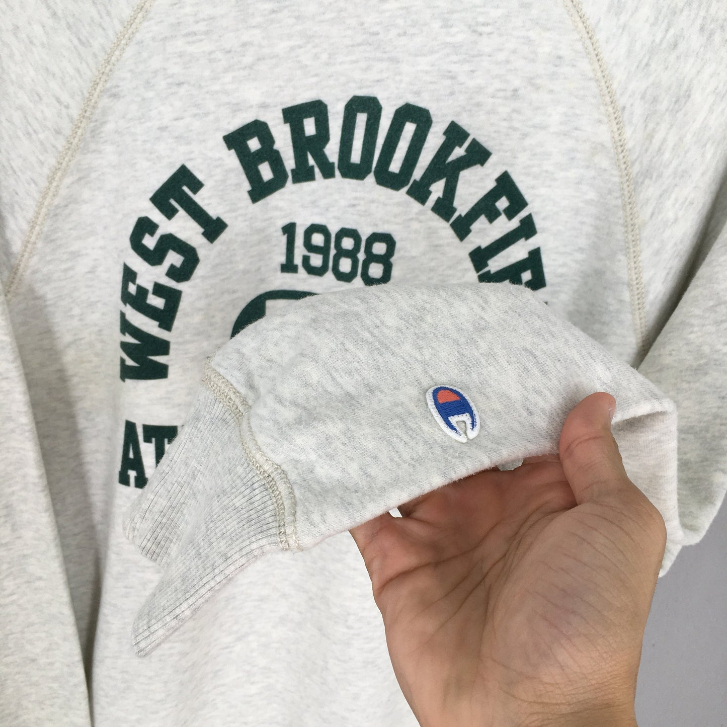 Champion West Brookfield Massachusetts Sweatshirt Medium