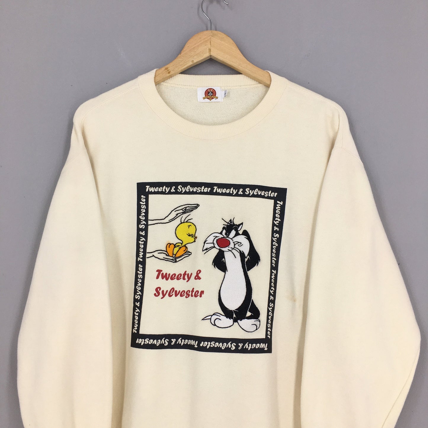 Tweety & Sylvester Embroidery Sweatshirt Large