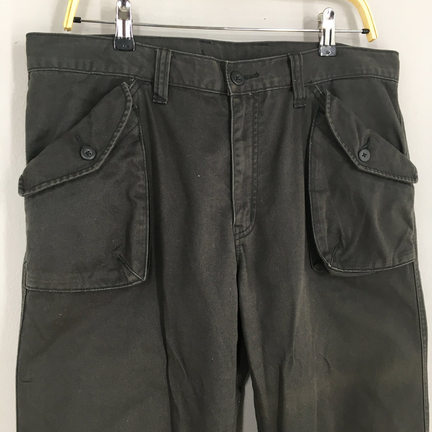 Japanese Straight Cut Cargo Pants Size 34x32