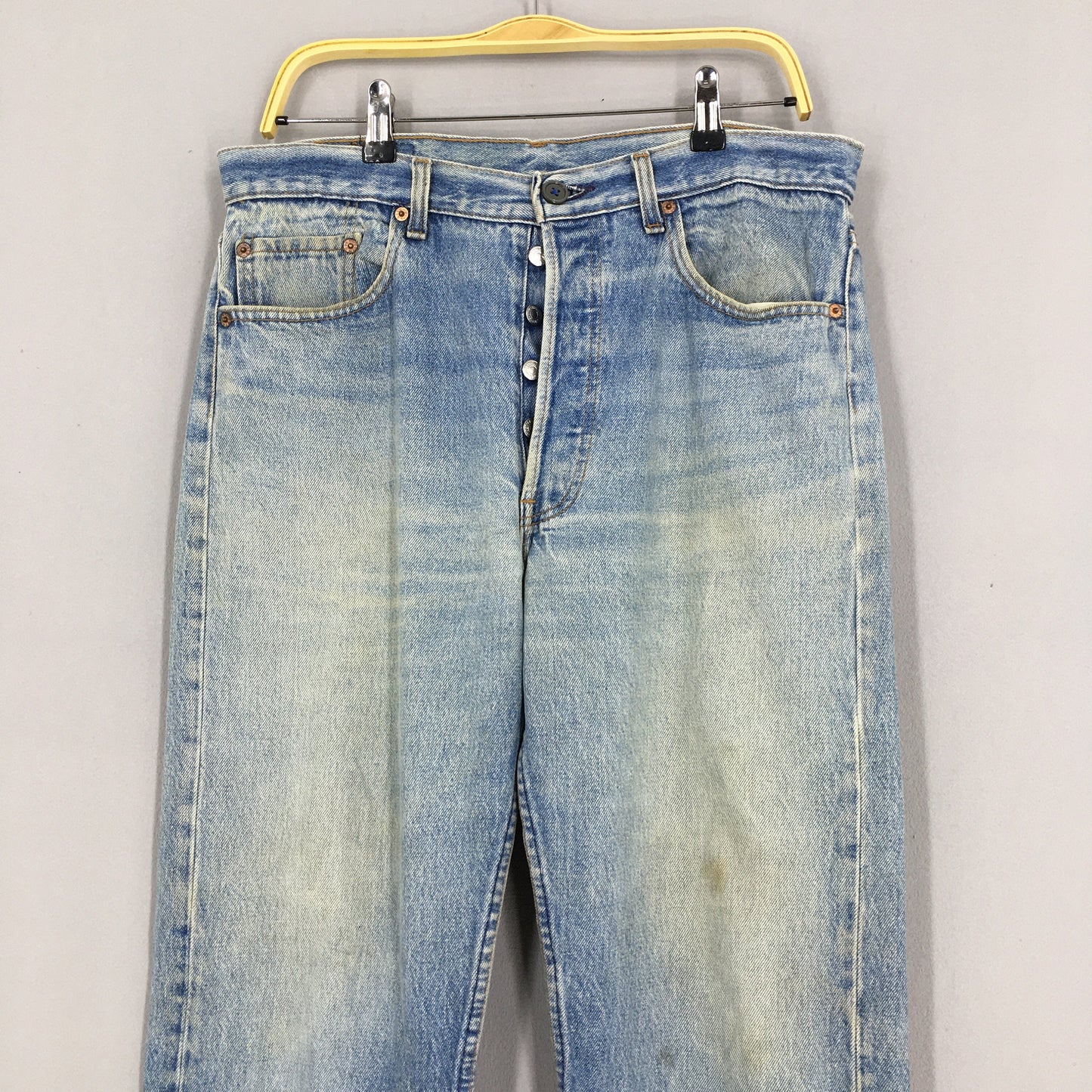 Levi's 501 Light Blue Jeans Size 32x32.5