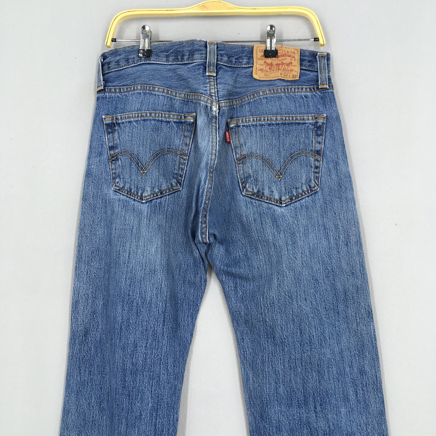 Levis 501 Blue Faded Dirty Jeans Size 31x31